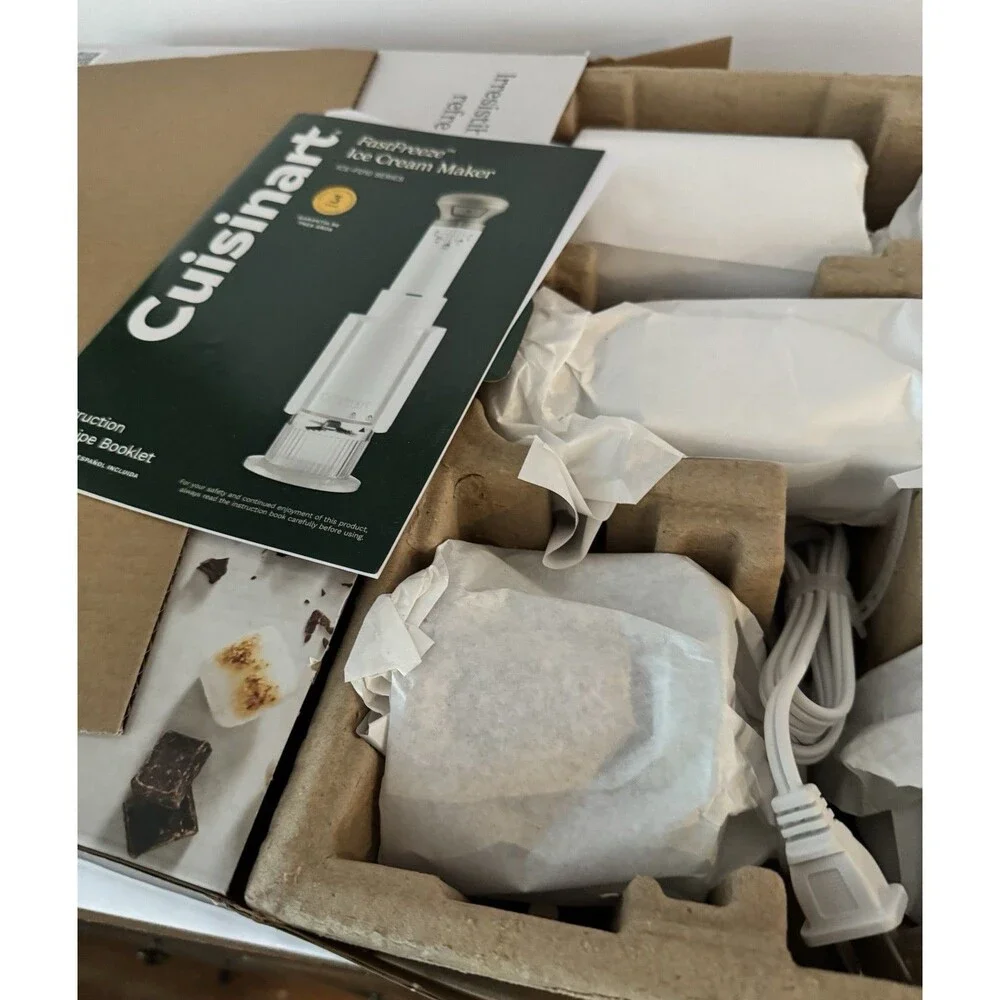 Cuisinart Fast Freeze Ice Cream Maker. New